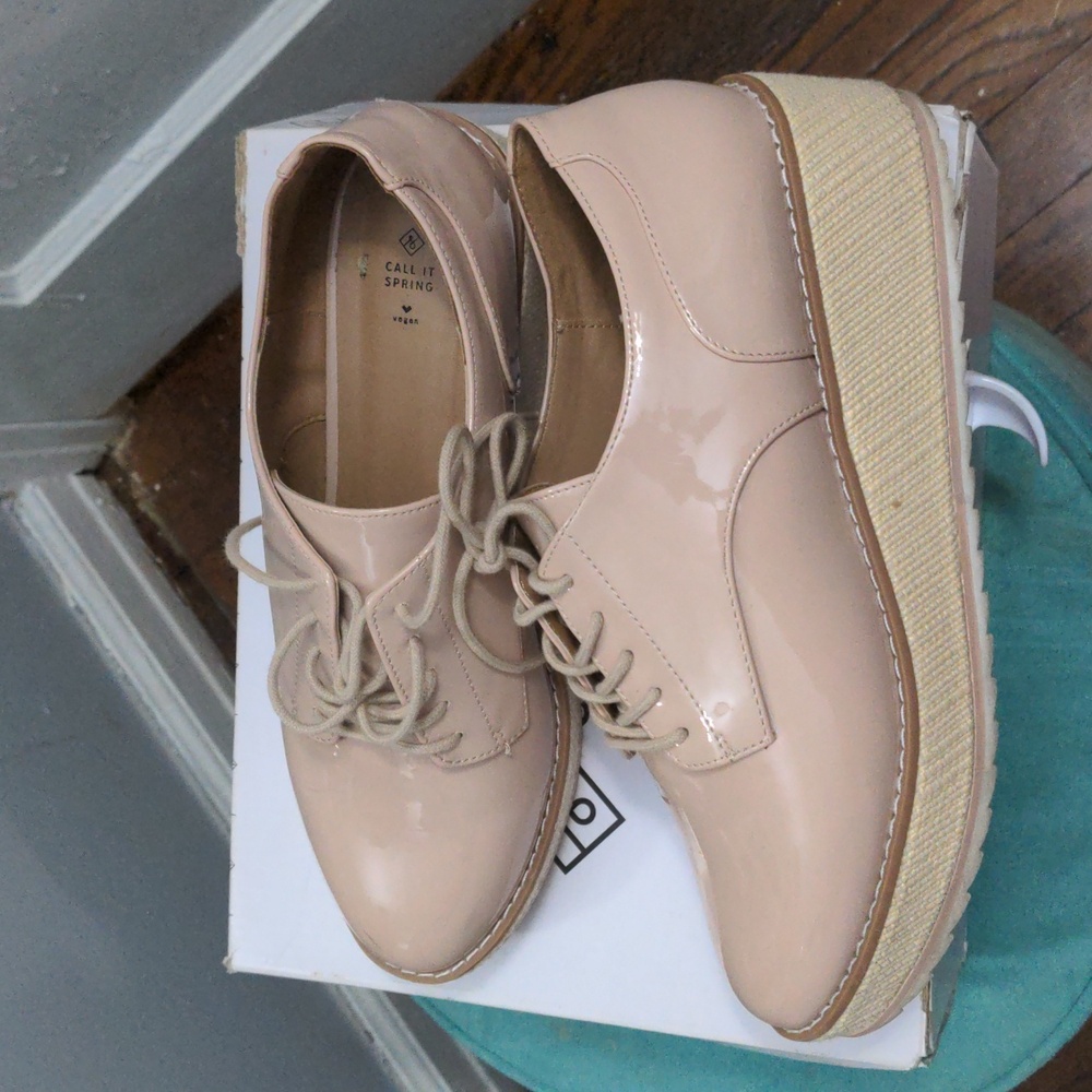 Shoes - Picture 2 of 2
